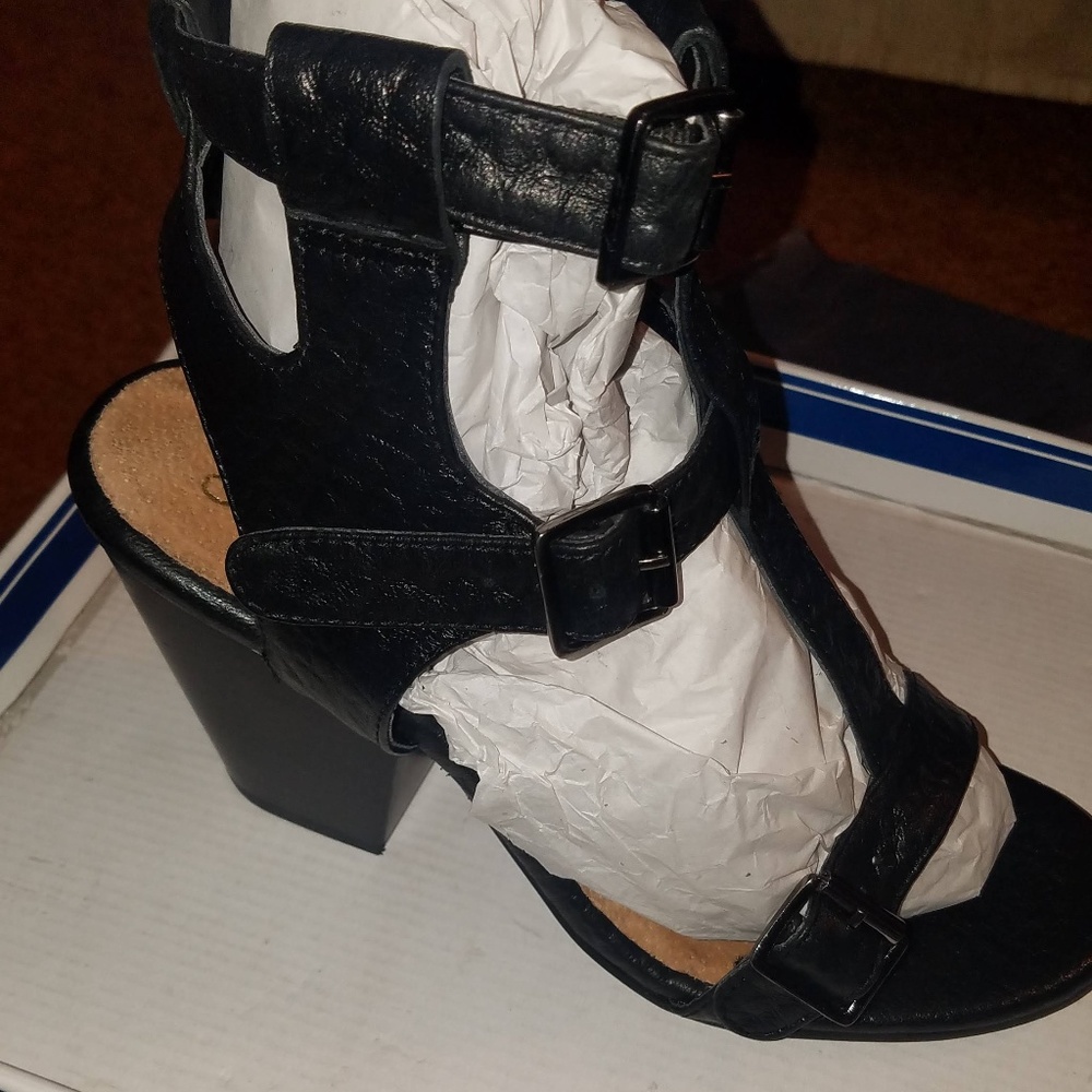 Seychelles "Electro Black" Sandals